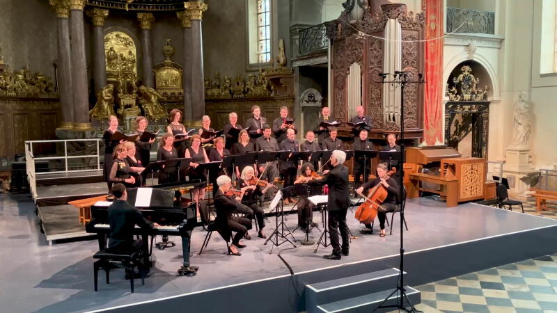 photo extraite de la captation du concert de Ubi Caritas à Caen en 2024